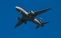 Mitt romney aimerait pouvoir ouvrir les fenêtres des avions 