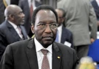 Mali : le président intérimaire Traoré reçu à Paris par Laurent Fabius 